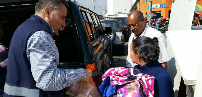 Afectados por incendio en el barrio El Calvario recibieron ayudas humanitarias