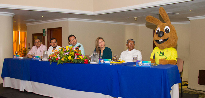Juancho Correl�n, listo, fuera