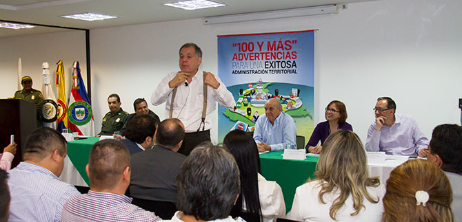 Procuradur�a hace 100 recomendaciones para una gesti�n p�blica transparente
