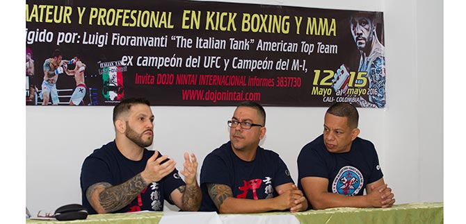 Luigi Fioranvanti, ex campen de la UFC y campen del M-T, en Seminario Internacional de Kick Boxing y Artes Marciales