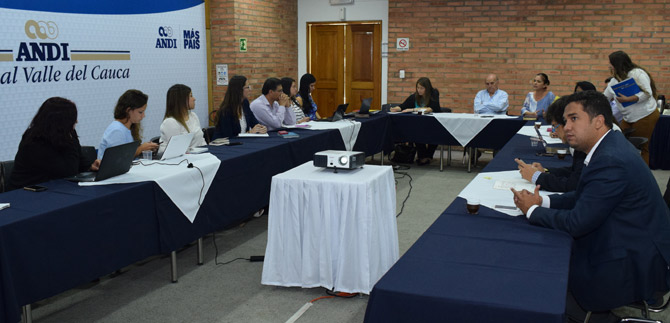 Empresarios del sector privado apoyan la Educaci�n P�blica de Cali