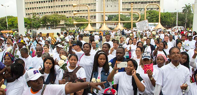 Funcionarios de la Alcalda se capacitan en restitucin de tierras en la Ley de vctimas