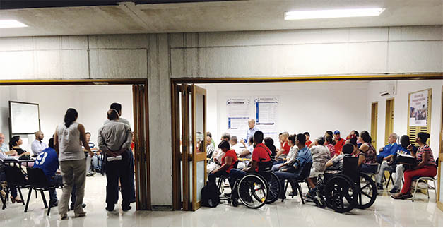 Nios en condicin de discapacidad hacen trabajo de formacin deportiva