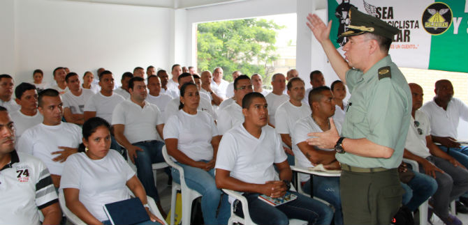 Nuevos Agentes de Tr�nsito empiezan a capacitarse