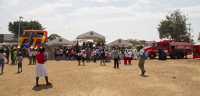Autoridades de la ciudad participaron en Brigada de Servicios de la Comuna 13