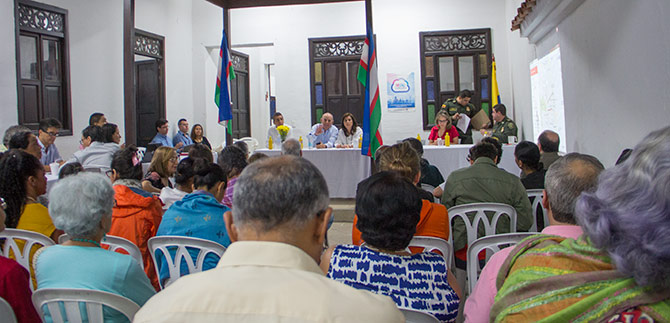 Soluciones conjuntas a problemas del barrio San Antonio, anuncian las autoridades