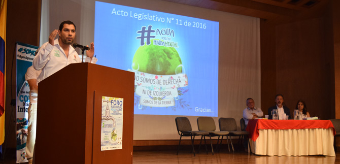 Conciencia para que los cale�os preserven y protejan el agua