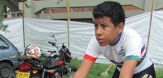 Jimmy �gredo, el ni�o del ciclismo de los Juegos Municipales