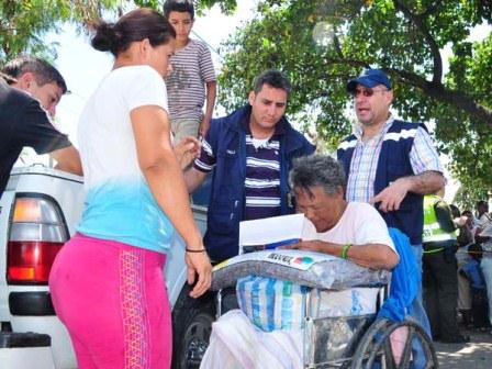1.020 familias reciben subsidios del Gobierno Nacional y de la Alcald�a por ola invernal