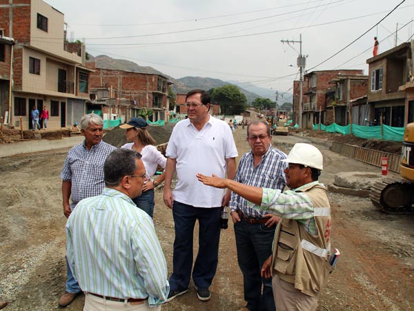 Alcalde ( e) destac avance de las obras de la Circunvalar con carreras 70 y 80
