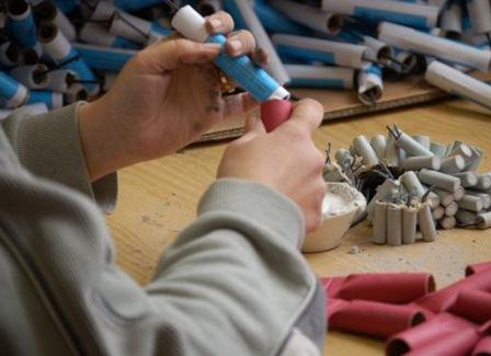 Autoridades sancionarn a quien queme plvora sin permiso