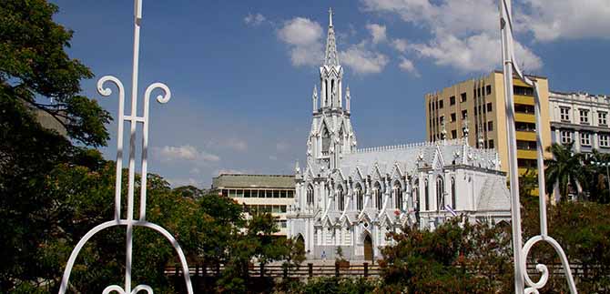 RELATOR�A JUR�DICA