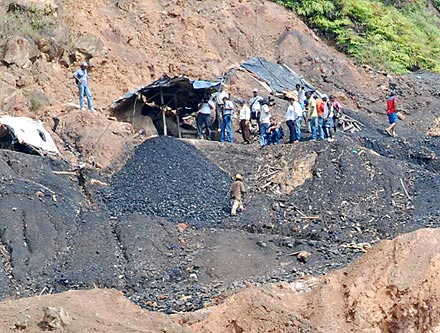 Extracci�n ilegal minera en Cali