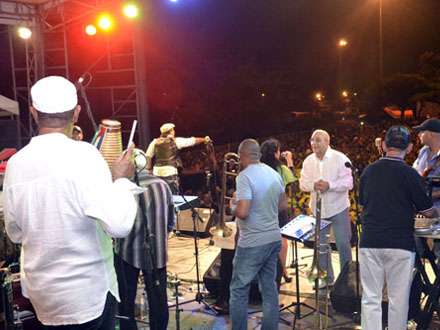 Cierre de la 54 Feria de Cali con los Van Van