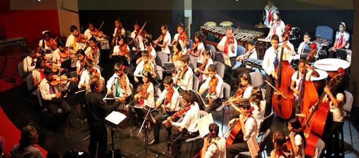 Concierto Solidario de Navidad en el Parque del Pe��n